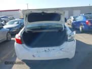 ✅ 2018 Toyota Corolla L • VIN: 2T1BURHE5JC072563 • Лот: 43260866. Опубликован ранее на IAAI с пробегом 133 081 миль. Бесплатный доступ к архиву аукционных продаж из США и подробный отчёт об истории автомобиля на DreamBid. Изображение 16.