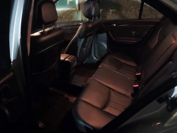 ✅ 2006 Mercedes-Benz C 280 Luxury • VIN: WDBRF54H16A836176 • Lot: 43828035. Wystawiony na IAAI z przebiegiem 178 999 mil. Bezpłatny archiwum sprzedaży aukcyjnych z USA i szczegółowy raport historii pojazdu na DreamBid. Zdjęcie 8.