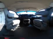 ✅ 2020 Chevrolet Express Cargo • VIN: 1GCWGAFG4L1136579 • Lot: 42368930. Wystawiony na IAAI z przebiegiem 148 792 mil. Bezpłatny archiwum sprzedaży aukcyjnych z USA i szczegółowy raport historii pojazdu na DreamBid. Zdjęcie 18.