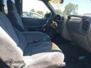 ✅ 1999 GMC Sonoma SLS • VIN: 1GTCS19X7X8506966 • Лот: 42708021. Опубликован ранее на IAAI с пробегом 332 370 миль. Бесплатный доступ к архиву аукционных продаж из США и подробный отчёт об истории автомобиля на DreamBid. Изображение 5.