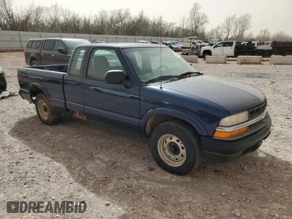 ✅ 2003 Chevrolet S-10 LS • VIN: 1GCCS19X638203204 • Лот: 48751015. Опубликован ранее на Copart с пробегом 86 843 миль. Бесплатный доступ к архиву аукционных продаж из США и подробный отчёт об истории автомобиля на DreamBid. Изображение 4.