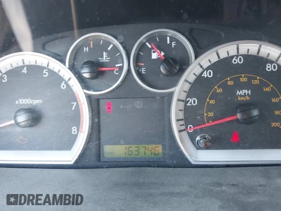 ✅ 2011 Chevrolet Aveo 1LT • VIN: KL1TD5DE8BB225382 • Lot: 41682957. Wystawiony na IAAI z przebiegiem 163 746 mil. Bezpłatny archiwum sprzedaży aukcyjnych z USA i szczegółowy raport historii pojazdu na DreamBid. Zdjęcie 7.