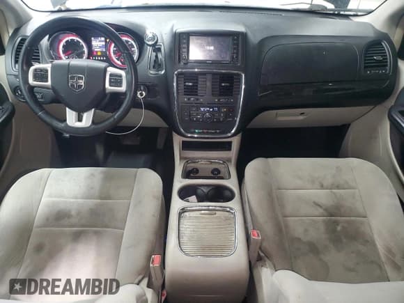 ✅ 2012 Dodge Grand Caravan Crew • VIN: 2C4RDGDG8CR178082 • Lot: 92629615. Wystawiony na Copart z przebiegiem 148 329 mil. Bezpłatny archiwum sprzedaży aukcyjnych z USA i szczegółowy raport historii pojazdu na DreamBid. Zdjęcie 8.