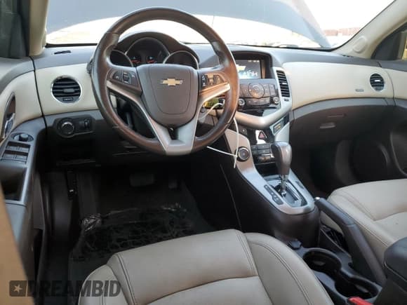 ✅ 2014 Chevrolet Cruze 2LT • VIN: 1G1PE5SB9E7372858 • Lot: 70958125. Listed on Copart with 114,063 mi. Free auction sales archive from the USA and detailed vehicle history report at DreamBid. Image 8.