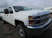 ✅ 2019 Chevrolet Silverado 2500HD Work Truck • VIN: 2GC2KREG5K1167250 • Lot: 42575789. Wystawiony na IAAI z przebiegiem 134 032 mil. Bezpłatny archiwum sprzedaży aukcyjnych z USA i szczegółowy raport historii pojazdu na DreamBid. Zdjęcie 1.