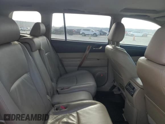 ✅ 2008 Toyota Highlander Limited • VIN: JTEES42AX82049859 • Lot: 46796495. Listed on Copart with 207,426 mi. Free auction sales archive from the USA and detailed vehicle history report at DreamBid. Image 10.