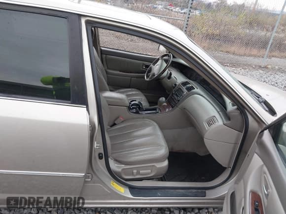 ✅ 2004 Toyota Avalon XLS • VIN: 4T1BF28BX4U364283 • Lot: 43716626. Listed on IAAI with Not provided. Free auction sales archive from the USA and detailed vehicle history report at DreamBid. Image 5.