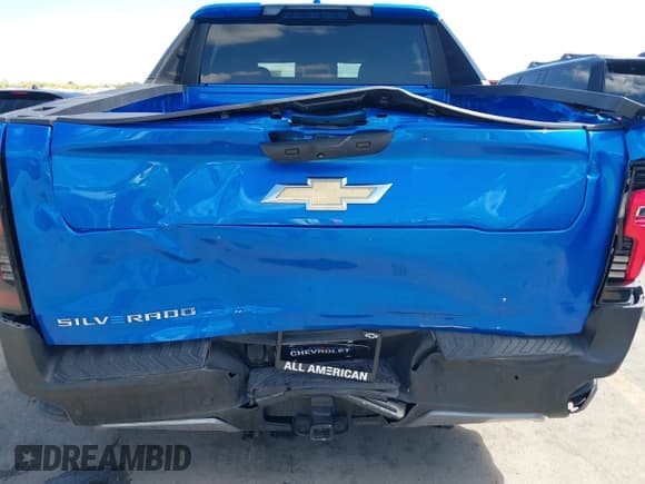 ✅ 2025 Chevrolet Silverado EV Extended Range LT • VIN: 1GC10ZED9SU402969 • Лот: 43275196. Опубликован ранее на IAAI с пробегом Не указан. Бесплатный доступ к архиву аукционных продаж из США и подробный отчёт об истории автомобиля на DreamBid. Изображение 6.