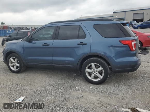 ✅ 2019 Ford Explorer • VIN: 1FM5K7B85KGA58431 • Lot: 62805095. Wystawiony na Copart z przebiegiem 52 109 mil. Bezpłatny archiwum sprzedaży aukcyjnych z USA i szczegółowy raport historii pojazdu na DreamBid. Zdjęcie 2.