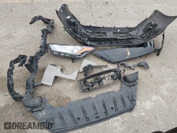 ✅ 2022 Ford Transit Connect XLT • VIN: NM0LS7T2XN1542783 • Lot: 42058975. Listed on IAAI with 33,228 mi. Free auction sales archive from the USA and detailed vehicle history report at DreamBid. Image 11.