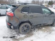 ✅ 2017 Jeep Cherokee Limited • VIN: 1C4PJMDB7HW530649 • Lot: 41365083. Listed on IAAI with 81,570 mi. Free auction sales archive from the USA and detailed vehicle history report at DreamBid. Image 6.