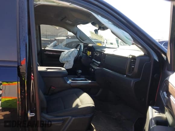 ✅ 2022 Chevrolet Silverado 1500 LT Trail Boss • VIN: 3GCUDFED6NG682616 • Lot: 41266230. Listed on IAAI with 27,821 mi. Free auction sales archive from the USA and detailed vehicle history report at DreamBid. Image 5.