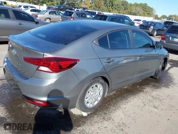 ✅ 2019 Hyundai Elantra SE • VIN: KMHD74LF0KU852585 • Lot: 43531562. Listed on IAAI with 62,240 mi. Free auction sales archive from the USA and detailed vehicle history report at DreamBid. Image 4.