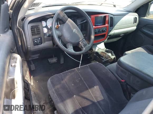 2005 Dodge 1500 SLT z VIN 1D7HA16D25J535578, wystawiony jako Copart lot #49976875 z przebiegiem 126 139 mil mil oraz Szkoda całkowita • Salvage title. Historia ofert i sprzedaży dostępna na DreamBid. Obrazek 8.