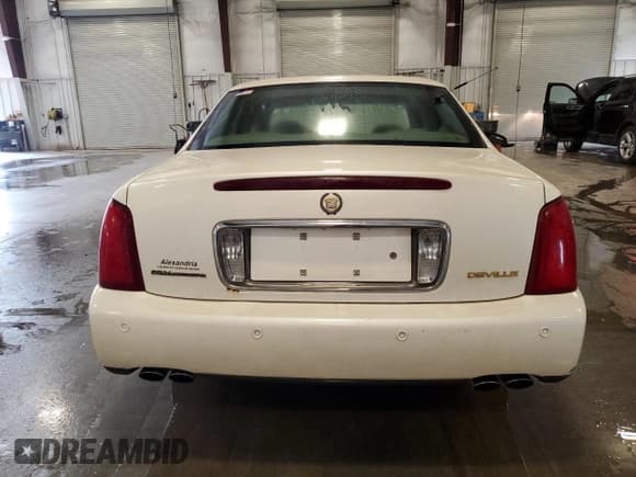 ✅ 2001 Cadillac DeVille • VIN: 1G6KD57Y31U177306 • Lot: 67041735. Wystawiony na Copart z przebiegiem 116 561 mil. Bezpłatny archiwum sprzedaży aukcyjnych z USA i szczegółowy raport historii pojazdu na DreamBid. Zdjęcie 6.