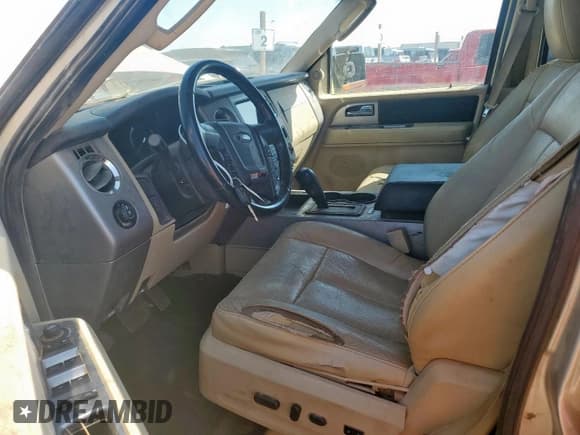 ✅ 2017 Ford Expedition Max XLT • VIN: 1FMJK1JT1HEA58173 • Lot: 80711015. Wystawiony na Copart z przebiegiem 235 796 mil. Bezpłatny archiwum sprzedaży aukcyjnych z USA i szczegółowy raport historii pojazdu na DreamBid. Zdjęcie 7.