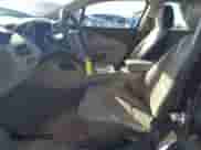 2013 Chevrolet Volt z VIN 1G1RD6E42DU131190, wystawiony jako Copart lot #87436535 z przebiegiem 177 177 mil mil oraz Czysty tytuł • Clean title. Historia ofert i sprzedaży dostępna na DreamBid. Obrazek 7.