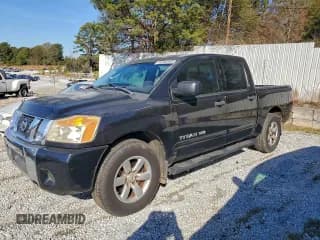 ✅ 2011 Nissan Titan SV • VIN: 1N6BA0EK1BN310645 • Lot: 96260195. Listed on Copart with 229,307 mi. Free auction sales archive from the USA and detailed vehicle history report at DreamBid. Image 1.