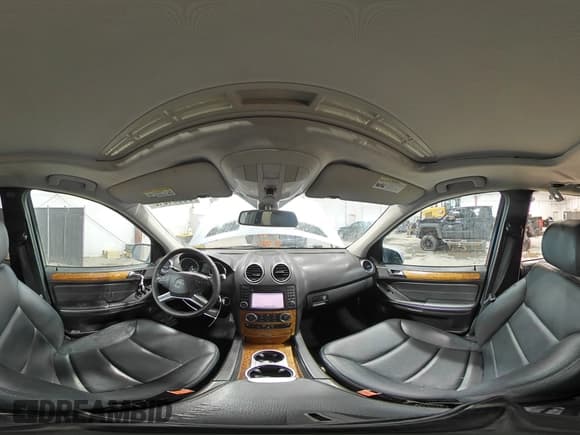 ✅ 2009 Mercedes-Benz M 350 • VIN: 4JGBB86E99A498254 • Lot: 95301815. Wystawiony na Copart z przebiegiem 208 071 mil. Bezpłatny archiwum sprzedaży aukcyjnych z USA i szczegółowy raport historii pojazdu na DreamBid. Zdjęcie 15.