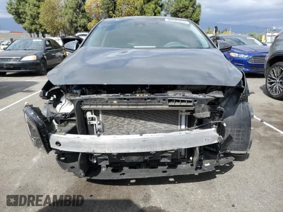 ✅ 2022 Hyundai Ioniq Blue • VIN: KMHC65LC7NU266982 • Lot: 86535755. Listed on Copart with 59,574 mi. Free auction sales archive from the USA and detailed vehicle history report at DreamBid. Image 5.