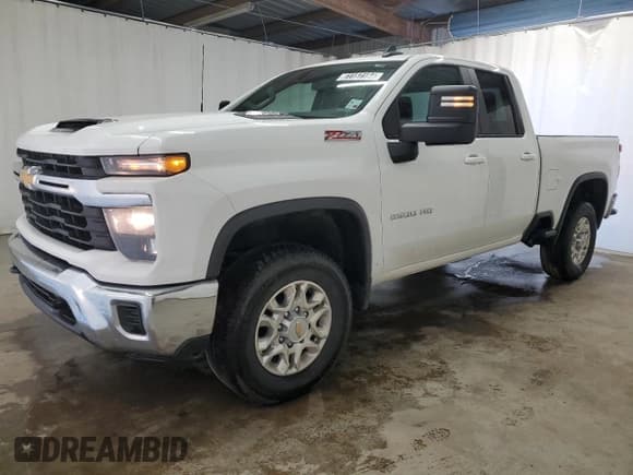 ✅ 2024 Chevrolet Silverado 2500HD LT • VIN: 1GC5YNE73RF113100 • Lot: 81157164. Listed on Copart with 35,752 mi. Free auction sales archive from the USA and detailed vehicle history report at DreamBid. Image 1.