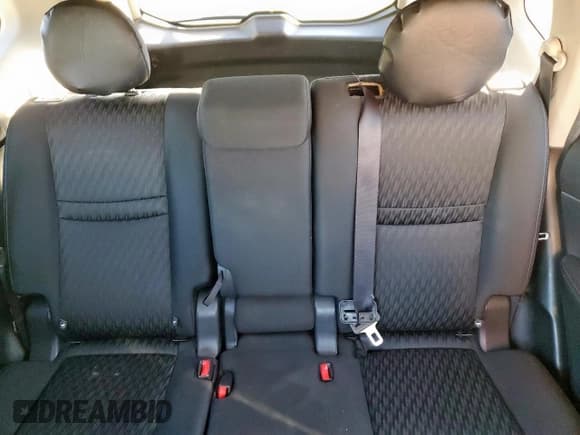 ✅ 2019 Nissan Rogue SV • VIN: KNMAT2MT4KP506596 • Lot: 90687455. Listed on Copart with 165,922 mi. Free auction sales archive from the USA and detailed vehicle history report at DreamBid. Image 10.