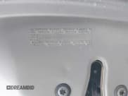 ✅ 1997 Toyota 4Runner SR5 • VIN: JT3GN86R8V0042416 • Lot: 41566895. Listed on IAAI with 374,765 mi. Free auction sales archive from the USA and detailed vehicle history report at DreamBid. Image 9.