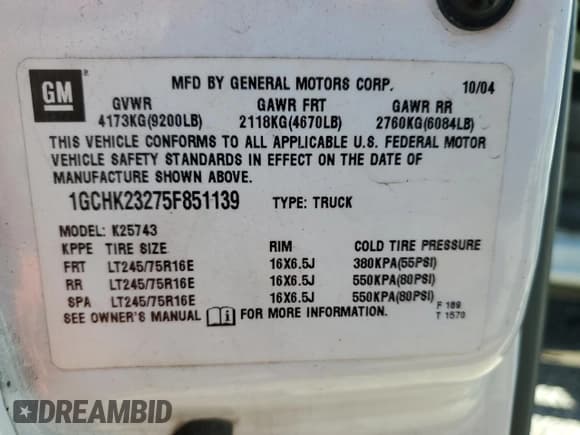 ✅ 2005 Chevrolet Silverado 2500HD LS • VIN: 1GCHK23275F851139 • Lot: 86620585. Wystawiony na Copart z przebiegiem Nie podano. Bezpłatny archiwum sprzedaży aukcyjnych z USA i szczegółowy raport historii pojazdu na DreamBid. Zdjęcie 13.