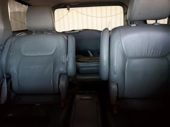 ✅ 2010 Toyota Sienna XLE • VIN: 5TDYK4CC8AS331675 • Лот: 87415345. Опубликован ранее на Copart с пробегом 108 064 миль. Бесплатный доступ к архиву аукционных продаж из США и подробный отчёт об истории автомобиля на DreamBid. Изображение 10.