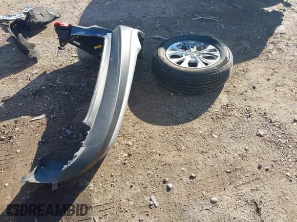 ✅ 2025 Ford Escape Active • VIN: 1FMCU0GNXSUB01881 • Лот: 43830791. Опубликован ранее на IAAI с пробегом 13 884 миль. Бесплатный доступ к архиву аукционных продаж из США и подробный отчёт об истории автомобиля на DreamBid. Изображение 18.