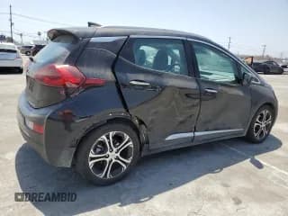 ✅ 2018 Chevrolet Bolt EV Premier • VIN: 1G1FX6S02J4140138 • Lot: 59494714. Wystawiony na Copart z przebiegiem 83 116 mil. Bezpłatny archiwum sprzedaży aukcyjnych z USA i szczegółowy raport historii pojazdu na DreamBid. Zdjęcie 3.