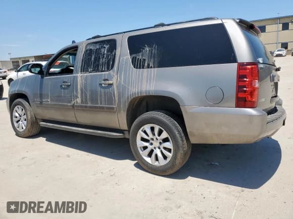 ✅ 2007 Chevrolet Suburban LTZ • VIN: 3GNFC16J37G299066 • Lot: 60494545. Listed on Copart with 131,022 mi. Free auction sales archive from the USA and detailed vehicle history report at DreamBid. Image 2.