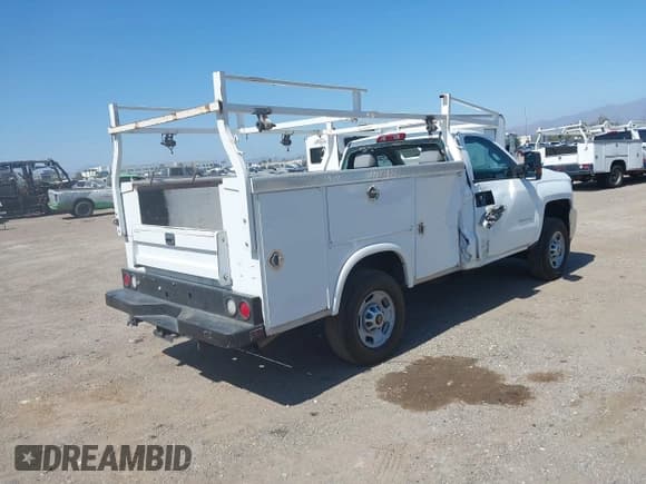 ✅ 2018 Chevrolet Silverado 2500HD Work Truck • VIN: 1GB0CUEG0JZ346667 • Lot: 42714065. Listed on IAAI with 155,761 mi. Free auction sales archive from the USA and detailed vehicle history report at DreamBid. Image 4.
