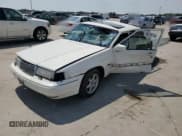 ✅ 1996 Volvo 960 • VIN: YV1KS9602T1094812 • Lot: 71629594. Wystawiony na Copart z przebiegiem Nie podano. Bezpłatny archiwum sprzedaży aukcyjnych z USA i szczegółowy raport historii pojazdu na DreamBid. Zdjęcie 1.