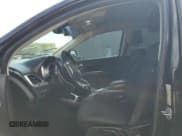 ✅ 2019 Dodge Journey SE • VIN: 3C4PDCBB5KT846097 • Lot: 81842295. Wystawiony na Copart z przebiegiem 121 716 mil. Bezpłatny archiwum sprzedaży aukcyjnych z USA i szczegółowy raport historii pojazdu na DreamBid. Zdjęcie 7.