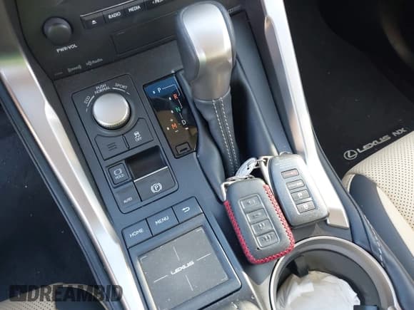 ✅ 2016 Lexus NX 200t • VIN: JTJYARBZ2G2045680 • Lot: 42500615. Listed on IAAI with 83,439 mi. Free auction sales archive from the USA and detailed vehicle history report at DreamBid. Image 11.