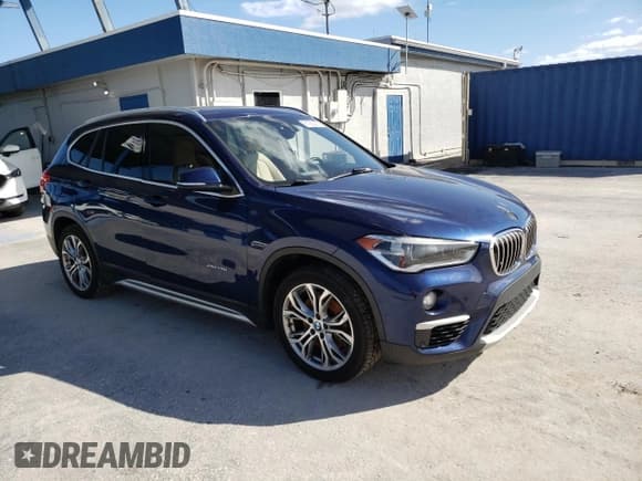 ✅ 2016 BMW X1 xDrive28i • VIN: WBXHT3C37GP885948 • Лот: 91380455. Опубликован ранее на Copart с пробегом Не указан. Бесплатный доступ к архиву аукционных продаж из США и подробный отчёт об истории автомобиля на DreamBid. Изображение 4.