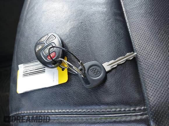 ✅ 2013 Buick Enclave Leather • VIN: 5GAKRCKD3DJ146037 • Lot: 43515126. Wystawiony na IAAI z przebiegiem 147 774 mil. Bezpłatny archiwum sprzedaży aukcyjnych z USA i szczegółowy raport historii pojazdu na DreamBid. Zdjęcie 11.