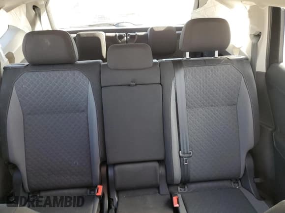 ✅ 2020 Volkswagen Tiguan S • VIN: 3VV1B7AX6LM103686 • Lot: 47294995. Listed on Copart with 66,966 mi. Free auction sales archive from the USA and detailed vehicle history report at DreamBid. Image 10.