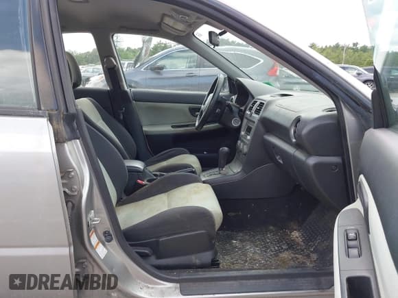 ✅ 2005 Saab 9-2X Aero • VIN: JF4GG22635H053543 • Lot: 42698345. Listed on IAAI with 143,922 mi. Free auction sales archive from the USA and detailed vehicle history report at DreamBid. Image 5.