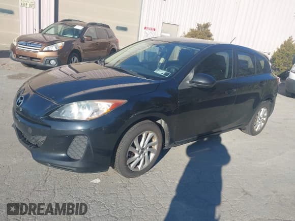 ✅ 2013 Mazda 3 i Touring • VIN: JM1BL1LP2D1788519 • Lot: 43770102. Listed on IAAI with 212,808 mi. Free auction sales archive from the USA and detailed vehicle history report at DreamBid. Image 2.
