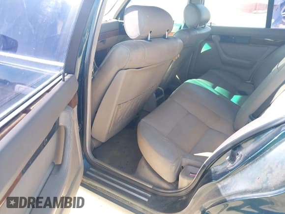 ✅ 1995 BMW 5 Series 525i • VIN: WBAHD6323SGK59936 • Lot: 41651064. Listed on IAAI with Not provided. Free auction sales archive from the USA and detailed vehicle history report at DreamBid. Image 8.