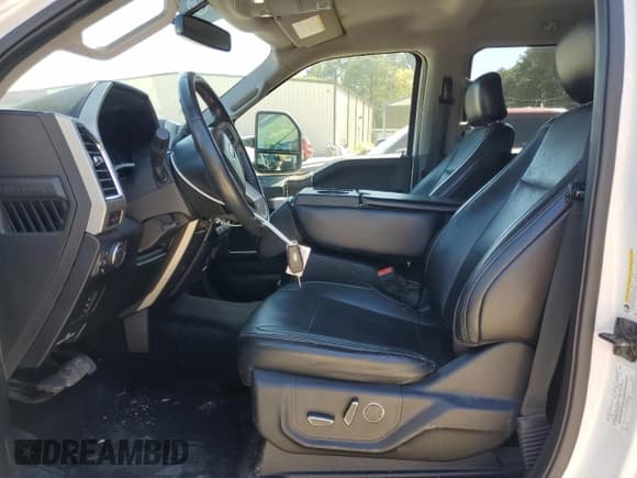 ✅ 2018 Ford F-250 XL • VIN: 1FT7W2BT7JEC09367 • Lot: 54577955. Listed on Copart with 135,216 mi. Free auction sales archive from the USA and detailed vehicle history report at DreamBid. Image 7.