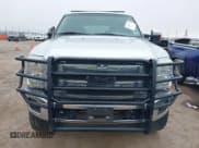 ✅ 2001 Ford Excursion XLT • VIN: 1FMNU41S51EB17641 • Lot: 42420753. Wystawiony na IAAI z przebiegiem 218 460 mil. Bezpłatny archiwum sprzedaży aukcyjnych z USA i szczegółowy raport historii pojazdu na DreamBid. Zdjęcie 12.