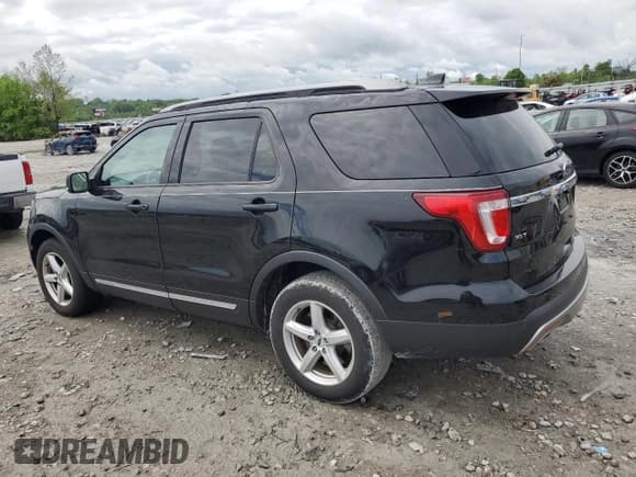 ✅ 2017 Ford Explorer XLT • VIN: 1FM5K8DH0HGA53553 • Lot: 54596485. Wystawiony na Copart z przebiegiem 110 866 mil. Bezpłatny archiwum sprzedaży aukcyjnych z USA i szczegółowy raport historii pojazdu na DreamBid. Zdjęcie 2.