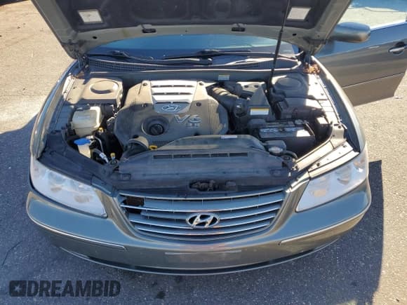 ✅ 2006 Hyundai Azera SE • VIN: KMHFC46F56A101134 • Lot: 90984975. Wystawiony na Copart z przebiegiem 91 697 mil. Bezpłatny archiwum sprzedaży aukcyjnych z USA i szczegółowy raport historii pojazdu na DreamBid. Zdjęcie 11.