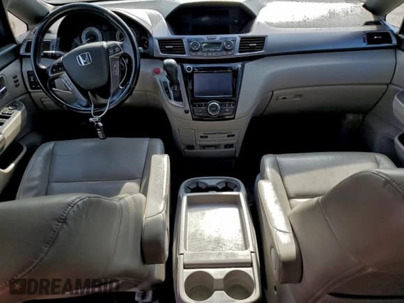 ✅ 2015 Honda Odyssey Touring Elite • VIN: 5FNRL5H97FB072838 • Lot: 94320535. Listed on Copart with 183,554 mi. Free auction sales archive from the USA and detailed vehicle history report at DreamBid. Image 8.