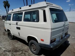 ✅ 1990 Volkswagen Vanagon GL • VIN: WV2ZB0256LH001400 • Lot: 46194095. Wystawiony na Copart z przebiegiem 242 276 mil. Bezpłatny archiwum sprzedaży aukcyjnych z USA i szczegółowy raport historii pojazdu na DreamBid. Zdjęcie 2.