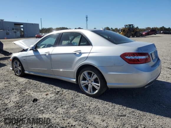 ✅ 2012 Mercedes-Benz E 350 Sport • VIN: WDDHF8JB6CA626771 • Lot: 86996885. Wystawiony na Copart z przebiegiem 65 705 mil. Bezpłatny archiwum sprzedaży aukcyjnych z USA i szczegółowy raport historii pojazdu na DreamBid. Zdjęcie 2.