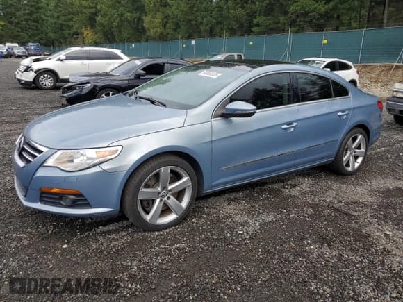 ✅ 2009 Volkswagen CC 4Motion • VIN: WVWGU73C39E517729 • Лот: 84963835. Опубликован ранее на Copart с пробегом 162 520 миль. Бесплатный доступ к архиву аукционных продаж из США и подробный отчёт об истории автомобиля на DreamBid. Изображение 1.